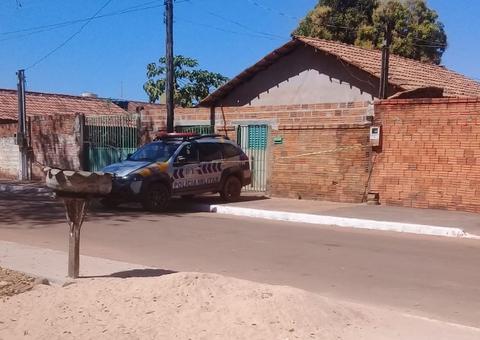 Cinco pessoas da mesma família são encontradas mortas dentro de casa