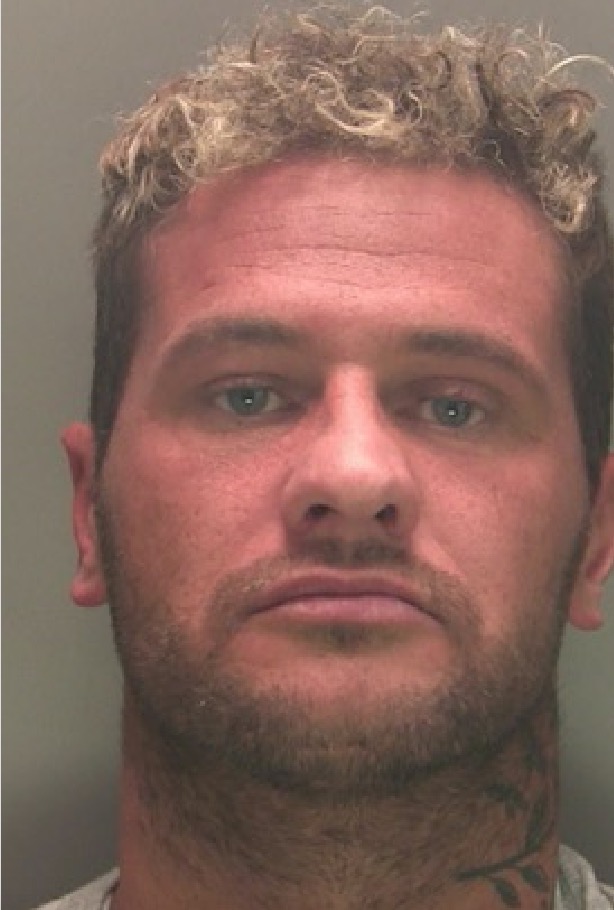 Foragido da Justiça pede para polícia trocar foto 'feia' de procurado