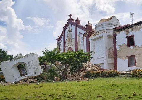 Terremotos nas Filipinas deixam cinco mortos e vários feridos