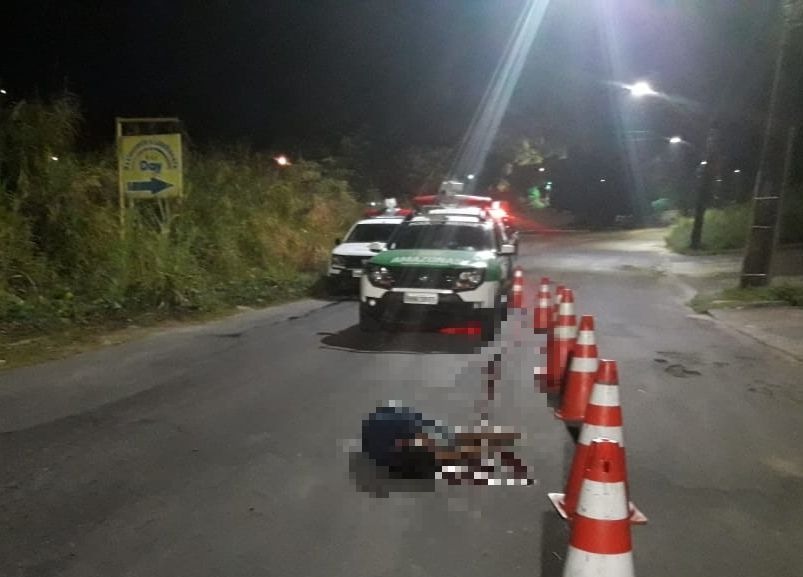  Homem é assassinado com 14 tiros em avenida de Manaus 