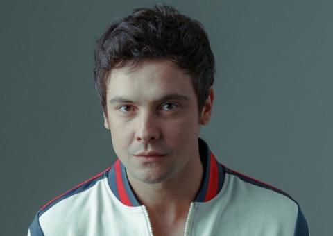 Sérgio Guizé incomoda atores em 'A Dona do Pedaço'