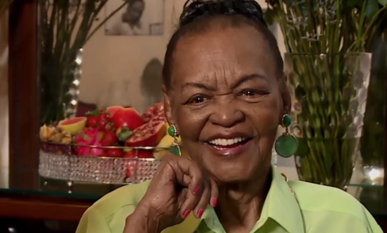 Atriz Ruth de Souza morre aos 98 anos