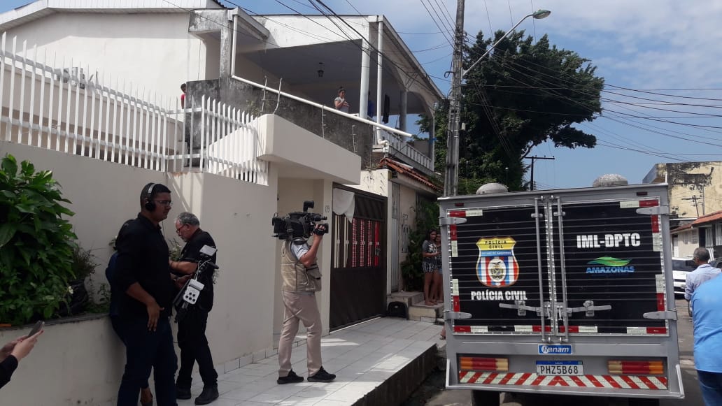 Empresário morre e cunhado fica ferido durante tentativa de assalto em Manaus