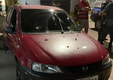 Morre homem baleado dentro de carro em avenida de Manaus