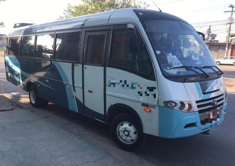 Assaltantes rendem trabalhadores e fazem disparo dentro de rota em Manaus