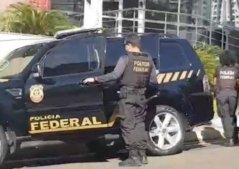 PF cumpre mandado de busca e apreensão no apartamento de empresário em Manaus