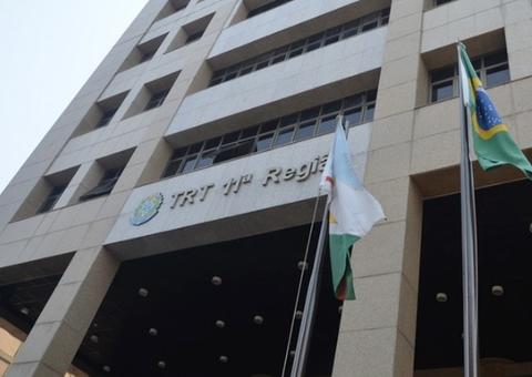 Justiça anula justa causa de motorista que denunciou situação precária de ônibus em Manaus 