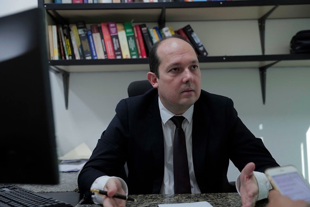 Casal fecha acordo por chamada de vídeo durante mutirão de audiência do TJAM