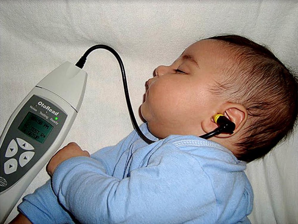 Teste da orelhinha passa a ser obrigatório em recém-nascidos no Amazonas