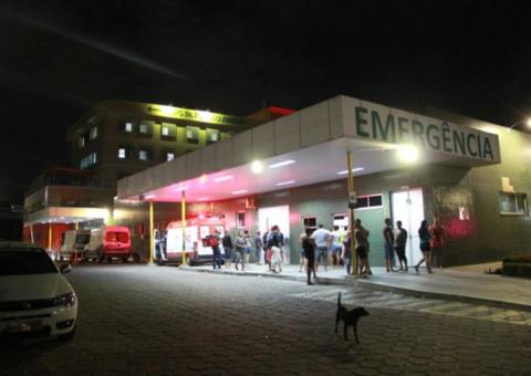  Homem morre em hospital após ser baleado dentro de casa em Manaus