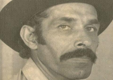 Página de humor pagará R$ 100 mil a idoso por uso de imagem em meme