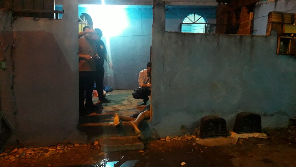 Tiroteio deixa um morto e um baleado em Manaus 