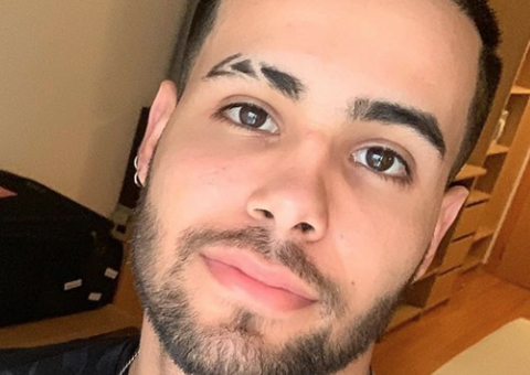  Vídeo: Jerry Smith é atingido no rosto com copo durante show no Amazonas 