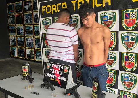 Dupla é detida com arma e drogas em beco de Manaus 