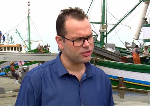 Ibama autua barco de família de secretário da pesca