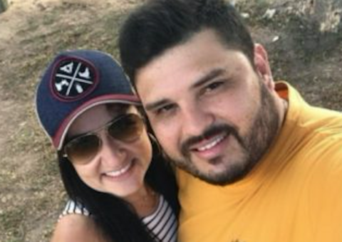 Professora descobre que há 1 ano namorava homem casado e o pior acontece 