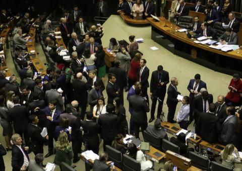 Votação da reforma da Previdência em segundo turno deve começar hoje