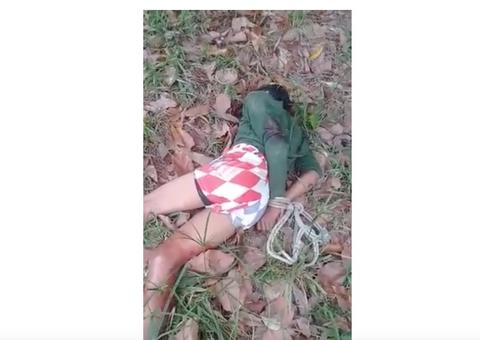 Vídeo: Adolescente é torturado pelo 'Tribunal do Crime' e escapa da morte em Manaus