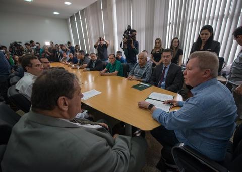 Prefeitura assume o pagamento de salários dos rodoviários em Manaus