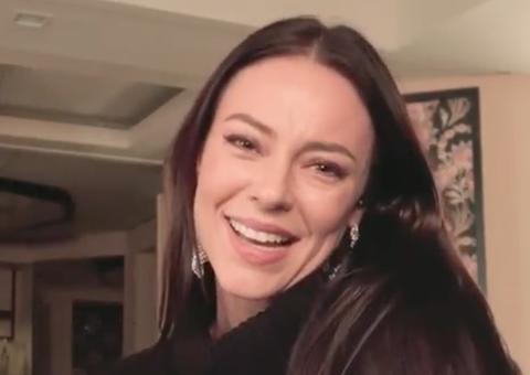 Paolla Oliveira mostra bumbum em clique sexy: 'livre e solta'