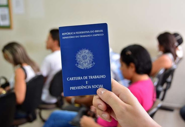 De vendedor a piloto, Manaus tem mais de 300 vagas de emprego disponíveis nesta quinta