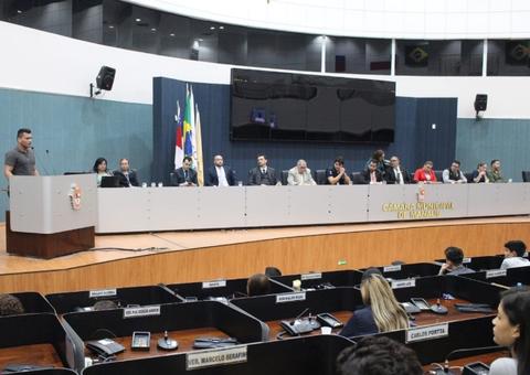 Desrespeito à Lei das filas é discutido em audiência pública na CMM