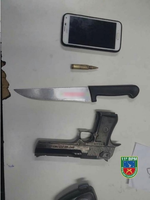 Estudante é apreendido com armas e munição das forças armadas em escola no Amazonas