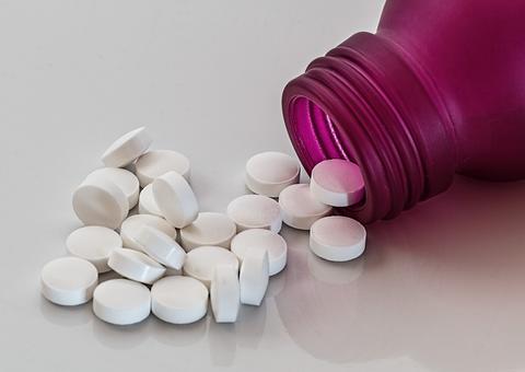 Governo reduz tarifas de importação de medicamento de HIV no Mercosul