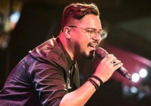 Pausa nos shows: Cantor de pagode sofre derrame no pulmão