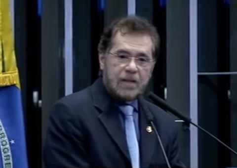 Plínio é contra indicação de Eduardo Bolsonaro a embaixada: ‘por não ter competência’ 