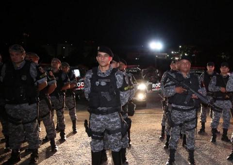PMs recebem promoção por bravura após assalto com reféns em Manaus