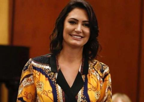 Avó de Michelle Bolsonaro é transferida após dois dias em maca no corredor de hospital