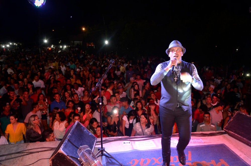 Cantor é preso após agredir esposa em hotel no Maranhão