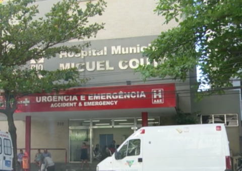 Bebê de 9 meses espancado pela mãe segue internado 