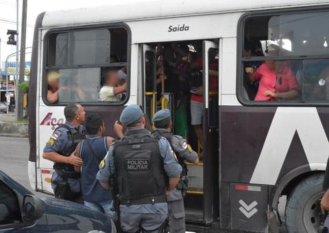 Polícia recebeu mais de 500 avisos de roubo a ônibus por aplicativo em Manaus