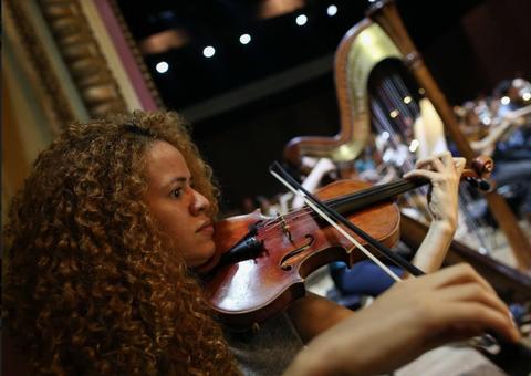 Amazonas Filarmônica apresenta As Valsas Não Vienenses no Teatro Amazonas