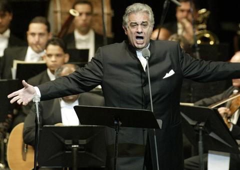 Tenor Plácido Domingo é acusado de assédio sexual