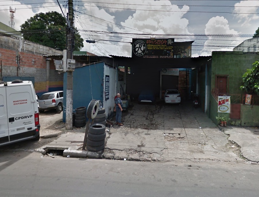 Dupla armada se passa por cliente e rouba oficina mecânica em Manaus 