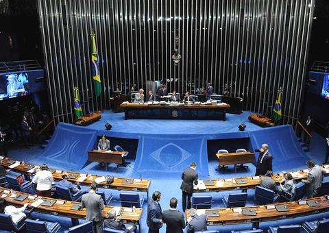 Senado aprova penas mais duras para perseguição obsessiva