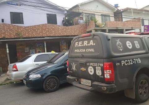 Polícia cumpre mandados de busca e apreensão na casa de parentes de Zé Roberto em Manaus