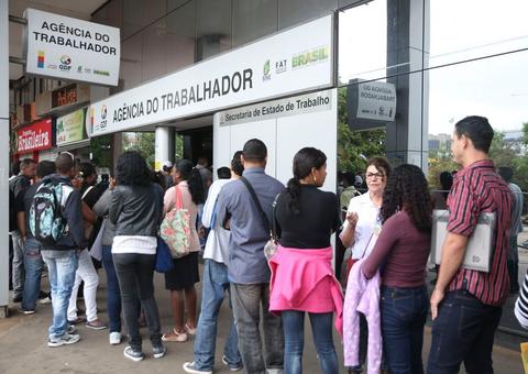 Um em cada quatro desempregados procura trabalho há pelo menos 2 anos