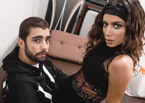 Anitta dá ultimato e impõe condição para continuar namorando Pedro Scooby
