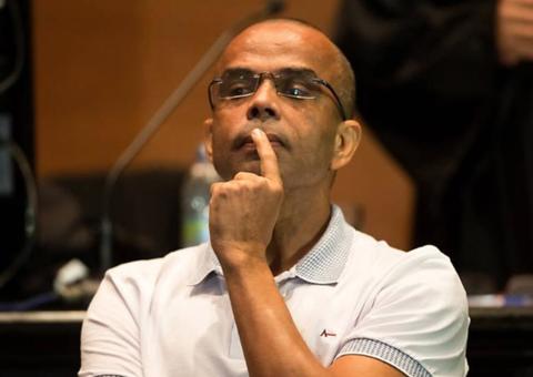 Fernandinho Beira-Mar se forma em Teologia e fala sobre Jesus Cristo  
