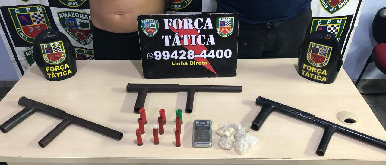 Jovens são presos com drogas e armas caseiras em área vermelha de Manaus