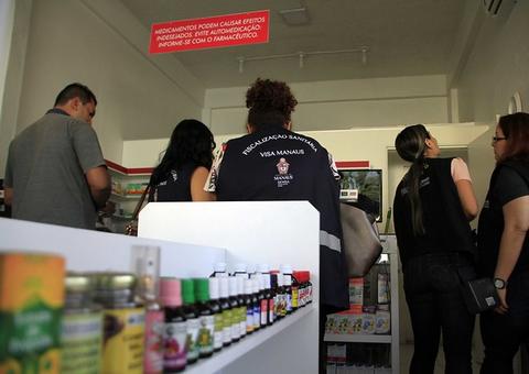 Risco à saúde leva à interdição de 52 drogarias em Manaus, diz Visa