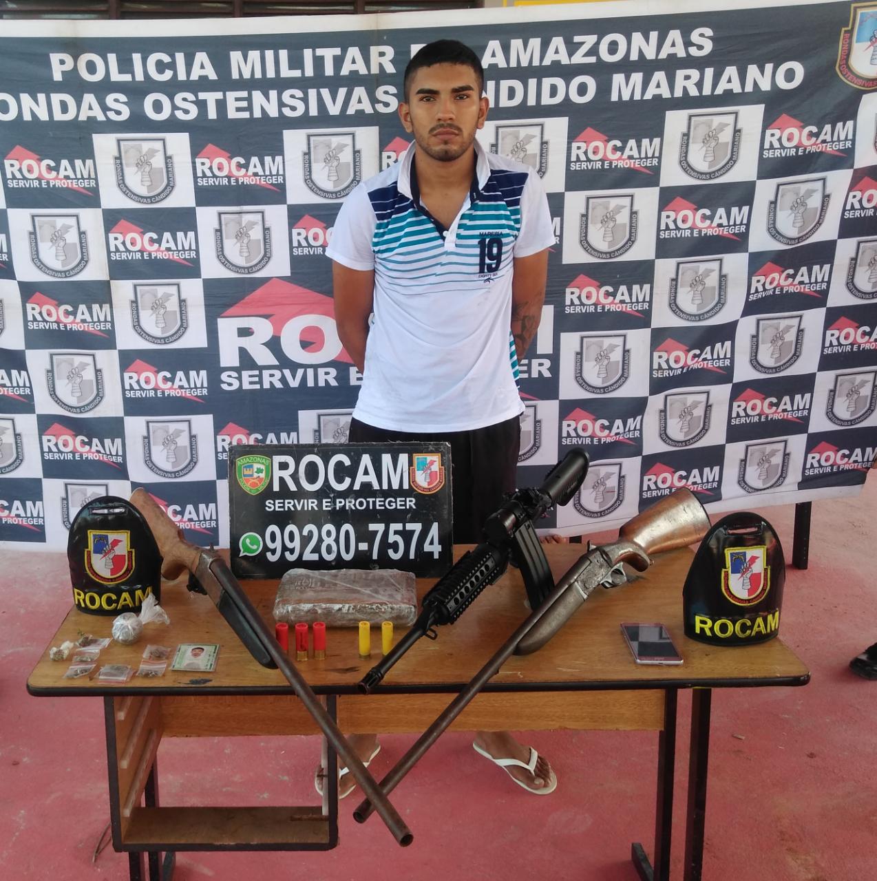 Homem é preso com armas e drogas dentro de casa em Manaus 