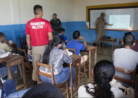 Curso gratuito de brigadista de incêndio é realizado nas unidades da UEA
