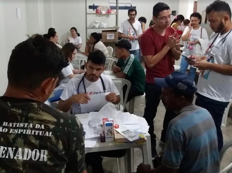 Refugiados venezuelanos recebem serviços de saúde na Rodoviária de Manaus