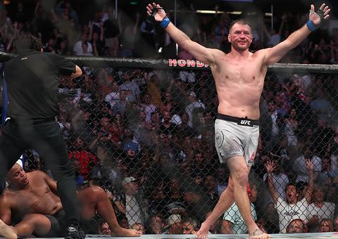 UFC 241: Miocic nocauteia 'DC' em revanche épica e ‘Paulo Borrachinha’ segue invicto