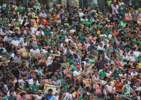 Arena da Amazônia é palco de confronto entre Manaus e Brusque; veja as primeiras imagens